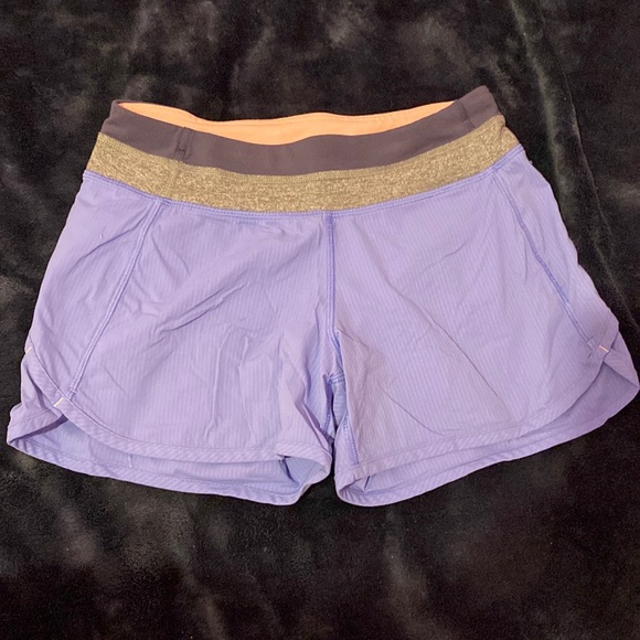 Ivivva shorts - Picture 1 of 2